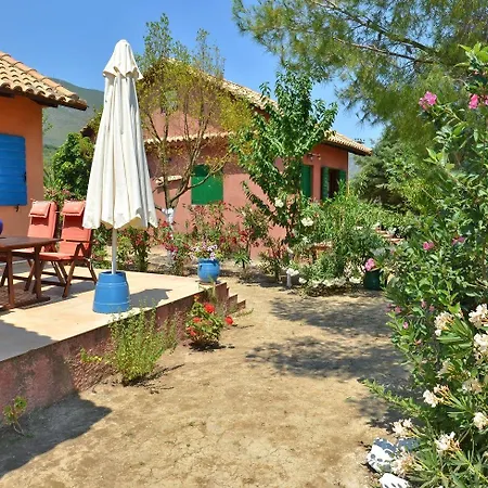 Therianos Traditional * Kalithéa