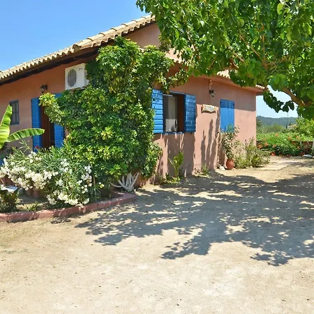 Therianos Traditional Farmház Kalithéa