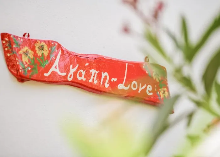 Therianos Traditional *