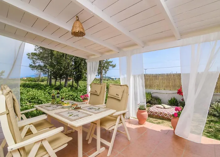 Therianos Traditional