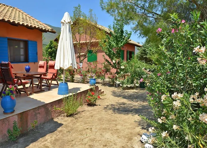 Therianos Traditional * Kalithéa