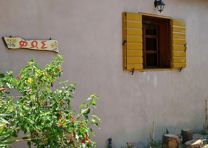 Therianos Traditional