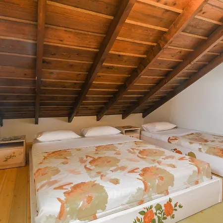 Agroturismo Therianos Traditional Kallithea (Zakynthos)