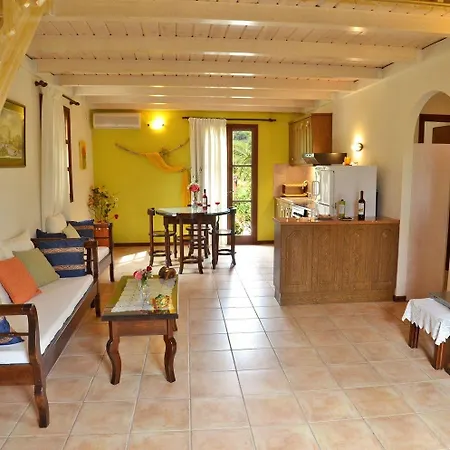 Farm stay Therianos Traditional *