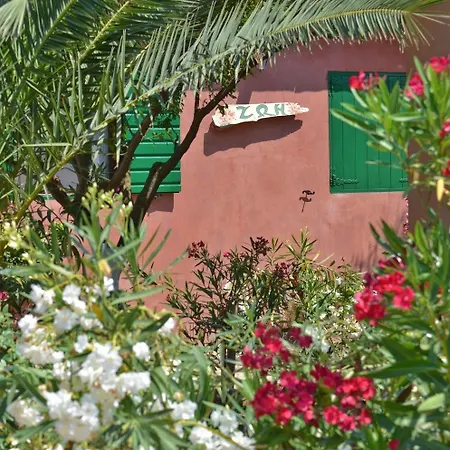 Therianos Traditional Farm stay
