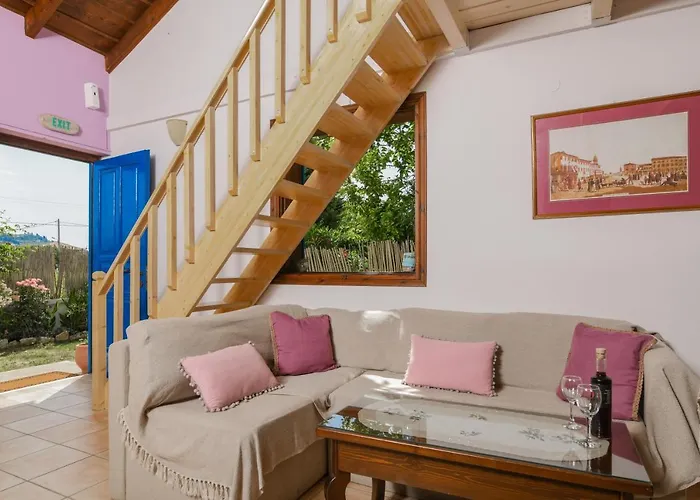 Therianos Traditional *